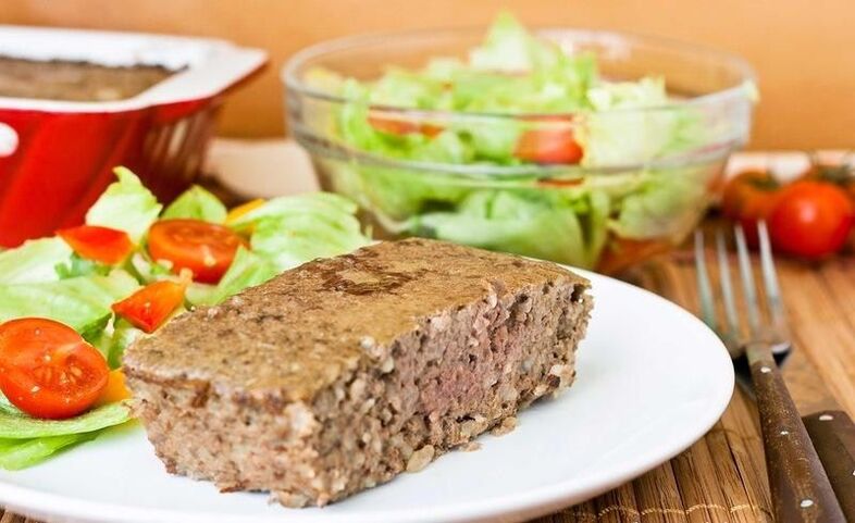мясны пудынг на пару пры панкрэатыце